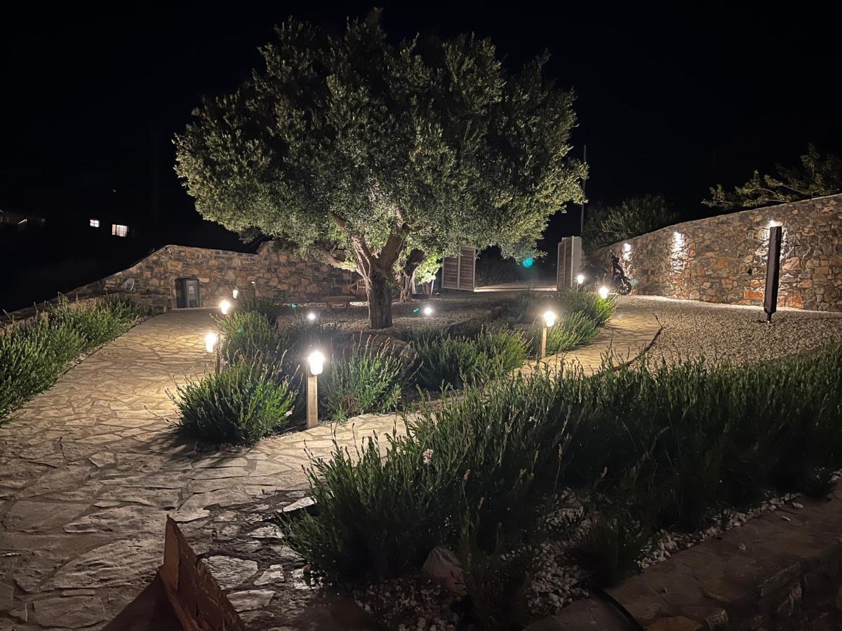 Villa Estée, luxury villa with private infinity pool&jacuzzi Elounda Exterior foto