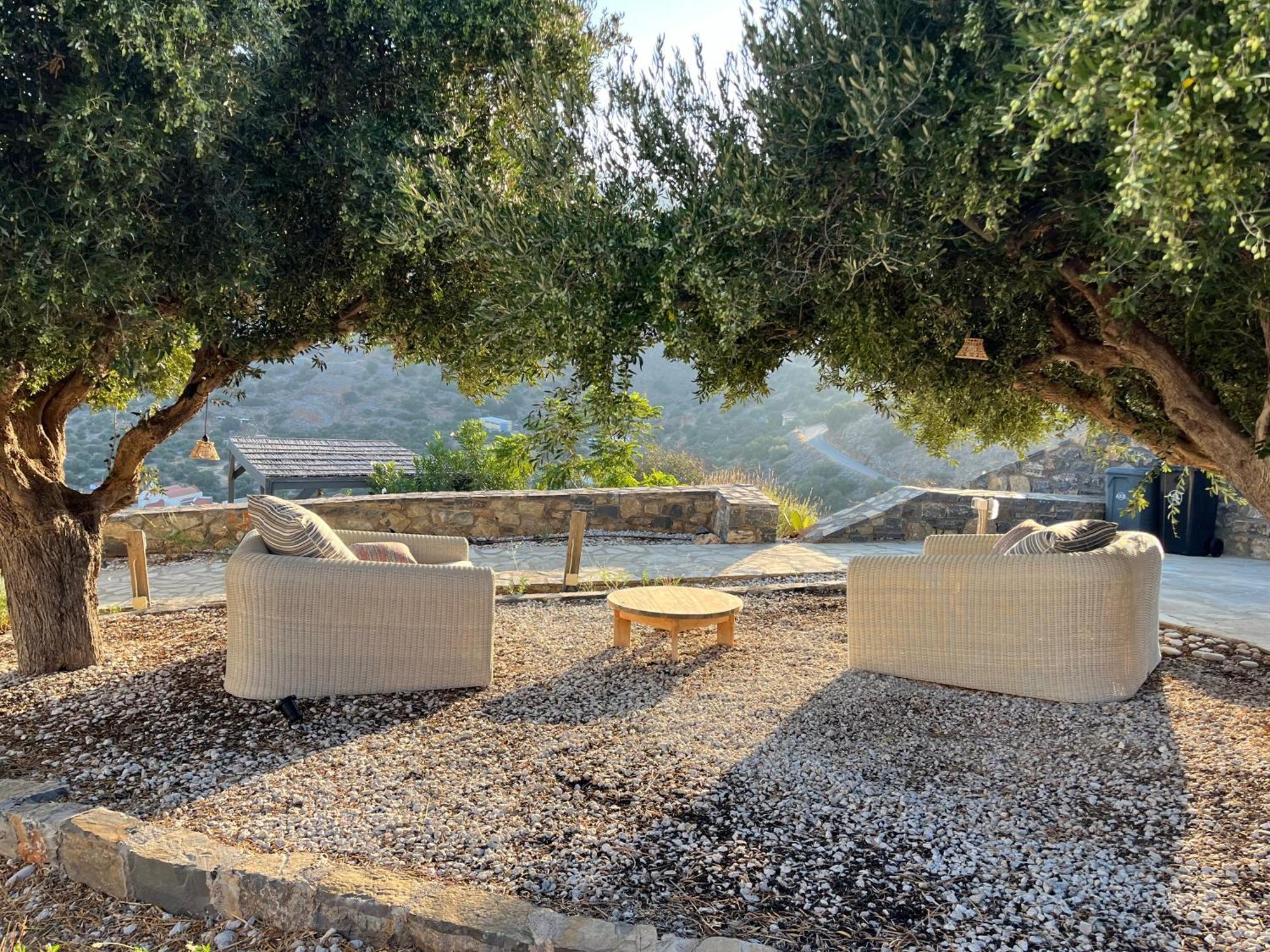 Villa Estée, luxury villa with private infinity pool&jacuzzi Elounda Exterior foto